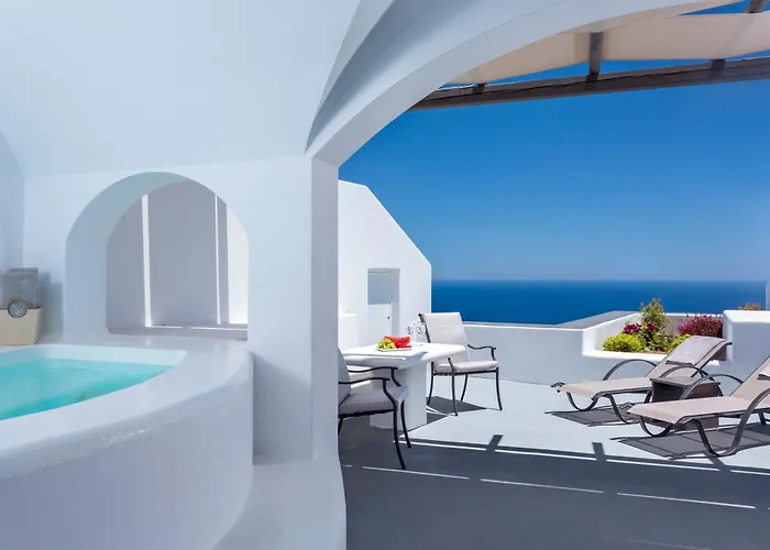 Amber Light Hotell 4*