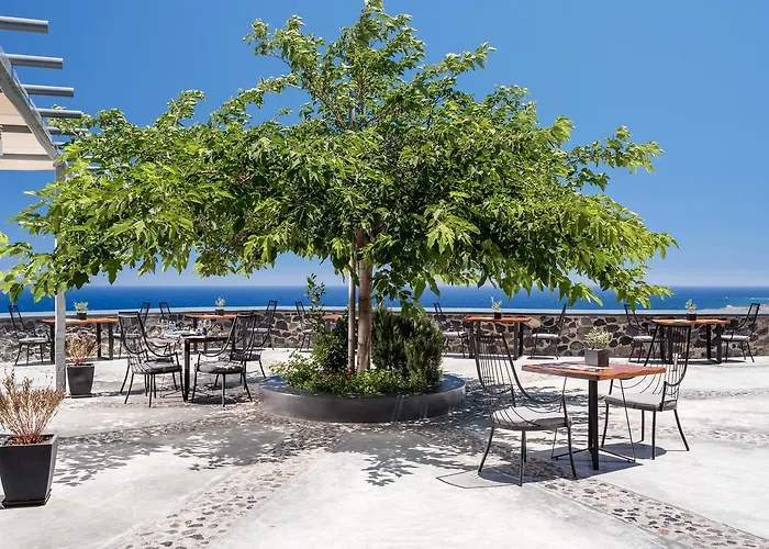 Amber Light Hotell 4*