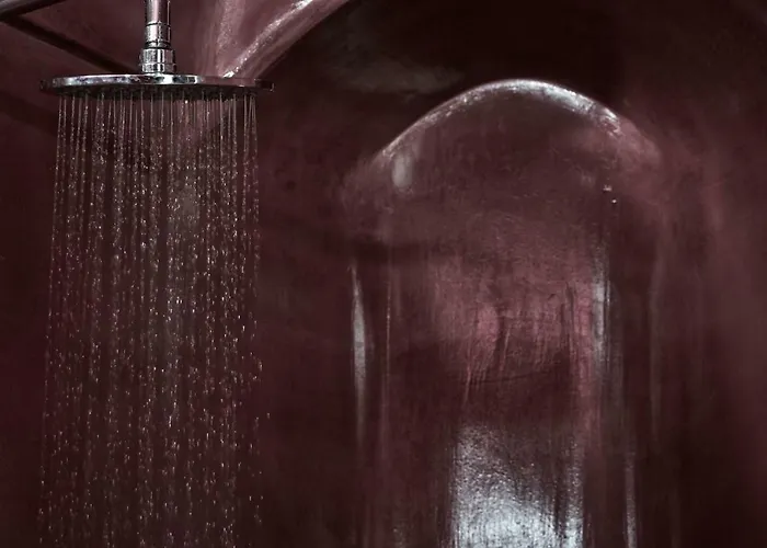 أمبير لايت فيلاز فندق