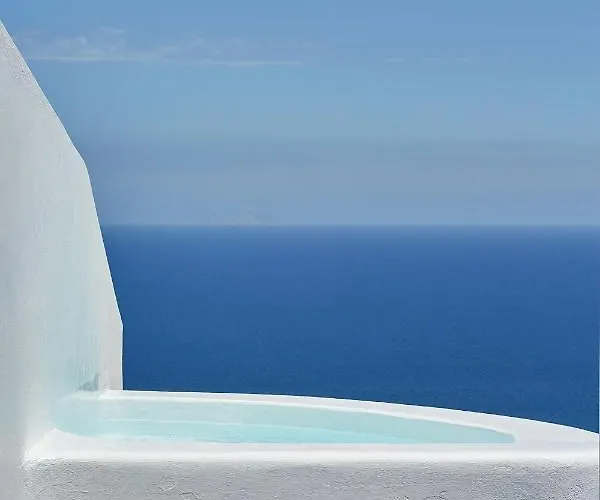 Amber Light Hotell 4*