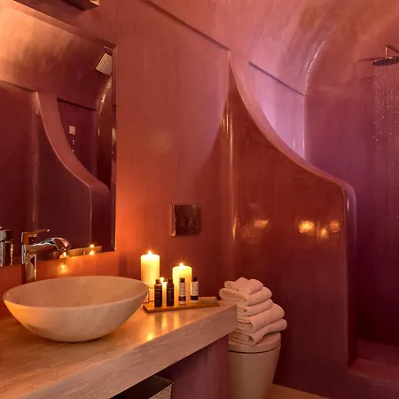 أمبير لايت فيلاز 4*
