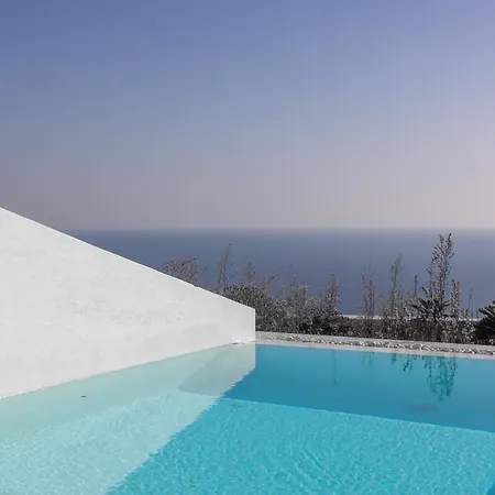 Amber Light 4* Imerovigli (Santorini)