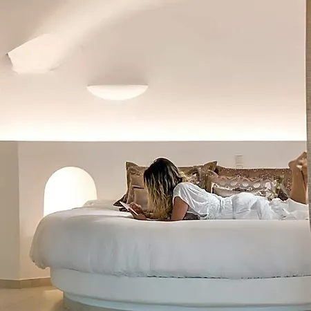 أمبير لايت فيلاز 4* إيميروفيغلي