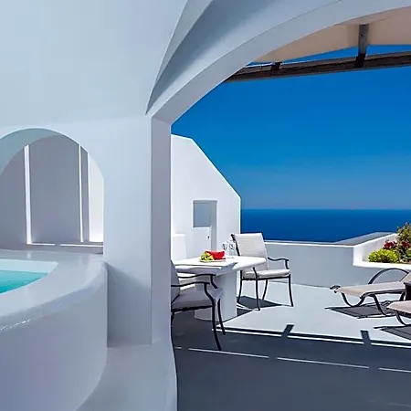 أمبير لايت فيلاز 4*