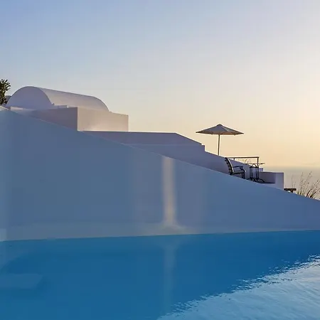 Amber Light Hotel 4*