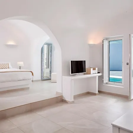 Amber Light Hotel