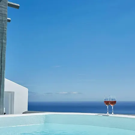 Amber Light Hotell 4*