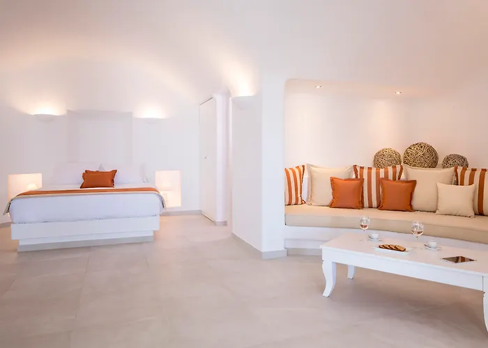 Amber Light Hotel 4*