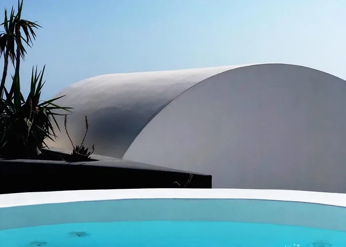 Hotel Amber Light 4*