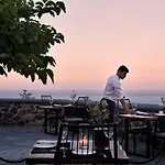Ξενοδοχείο Amber Light 4*