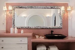 Amber Light Imerovigli (Santorini)